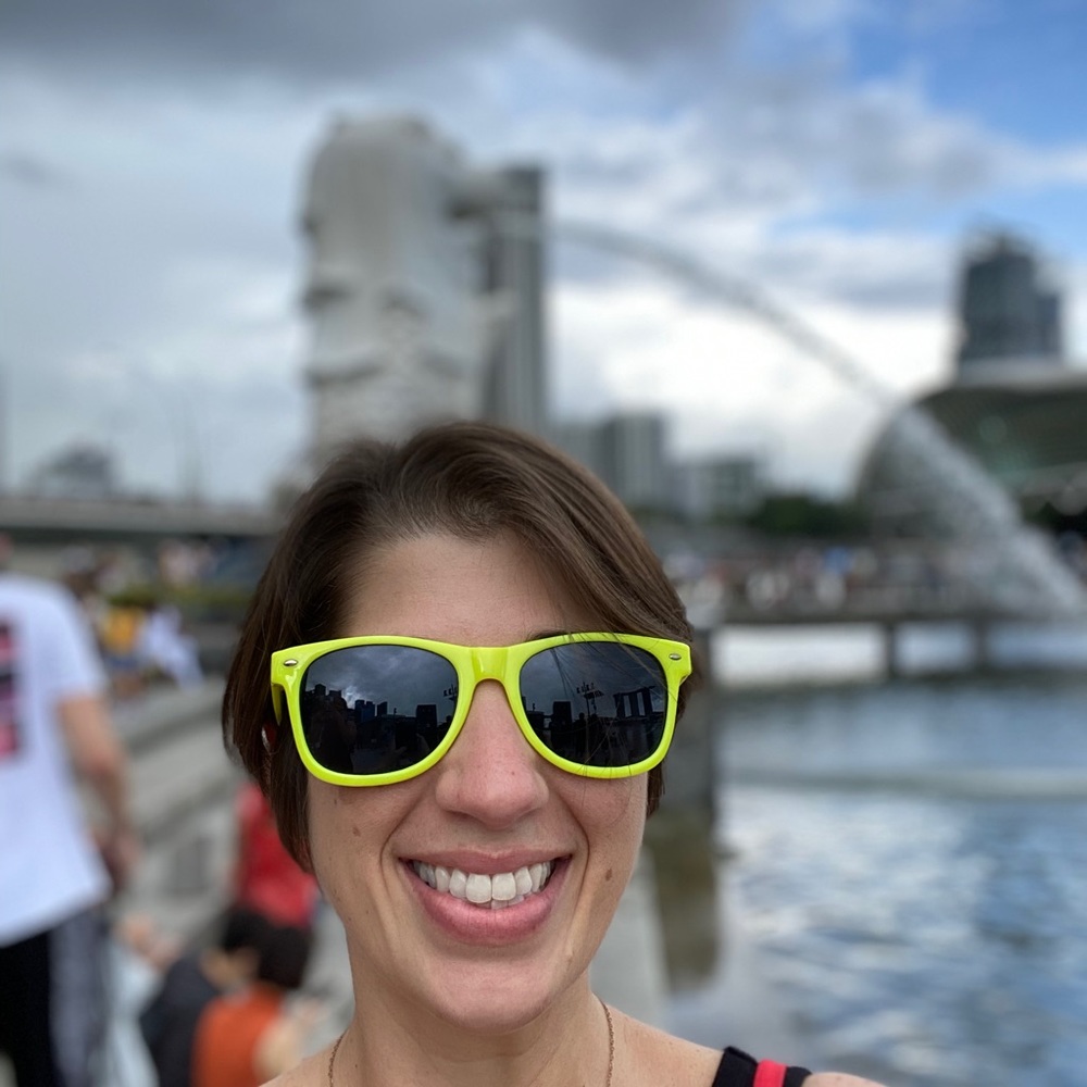 Meet your Posher, April